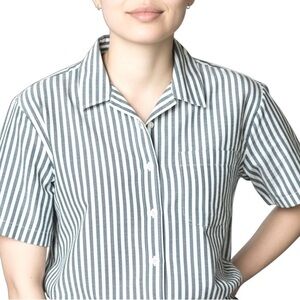 Lola River short sleeved button up shirt Blue white stripe Boxy womens L Cotton